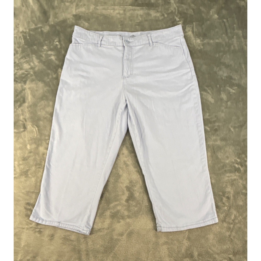 St. John's Bay Light Blue Capri Pants Womens Size 14 Stretch Cropped 19" inseam